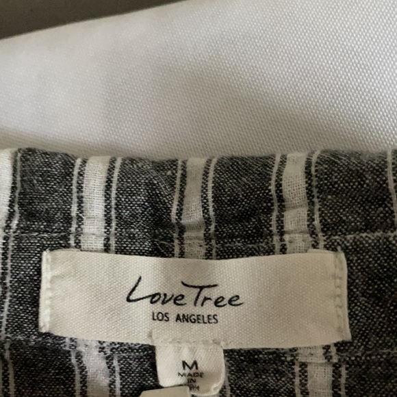 Love Tree Striped Linen Blend Three Quarter Sleeve Tunic - Picture 7 of 9